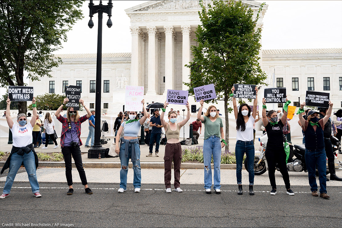 Women protesting abortion bans.