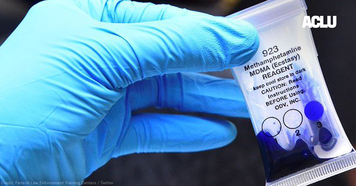 Drug field test kit for Methamphetamine and MDMA